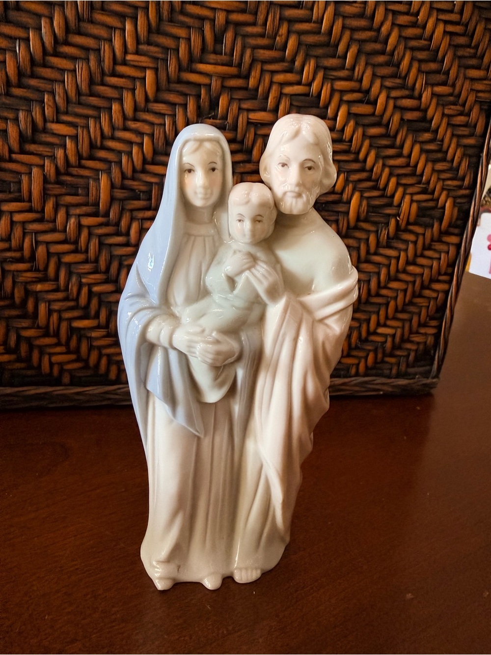 Roman NATIVITY Joseph Mary & Baby Jesus
Porcelain Figurine collectors